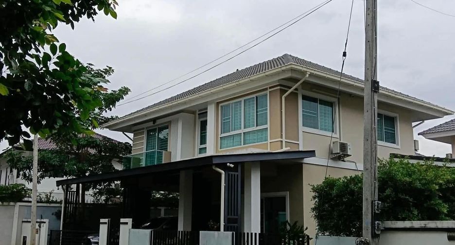 Casa en venta y en alquiler de 4 habitaciones en Saraphi, Chiang Mai
