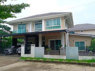 Casa en venta y en alquiler de 4 habitaciones en Saraphi, Chiang Mai