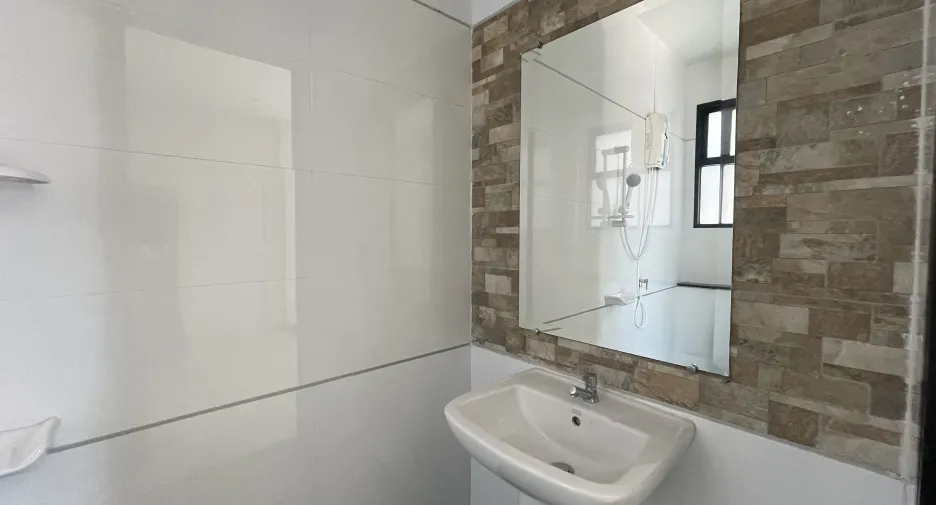 Reihenhaus zur Miete mit 3 Zimmer in Cha Am, Phetchaburi