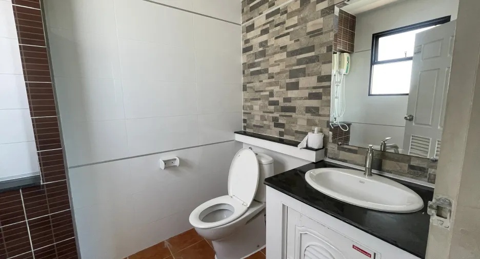 Reihenhaus zur Miete mit 3 Zimmer in Cha Am, Phetchaburi