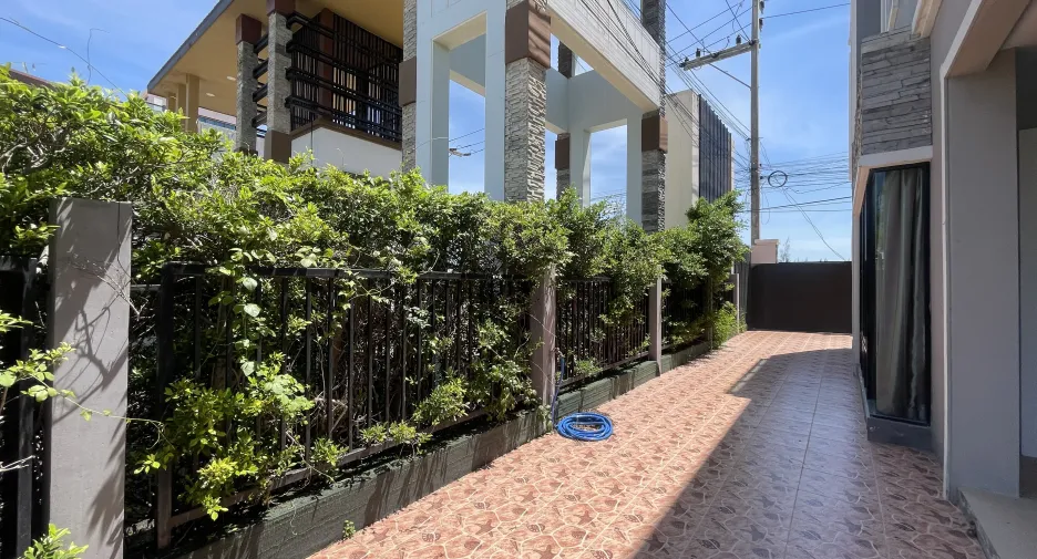 Reihenhaus zur Miete mit 3 Zimmer in Cha Am, Phetchaburi