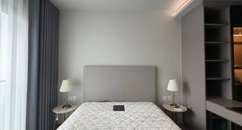 For rent 2 bedrooms condo in Watthana, Bangkok