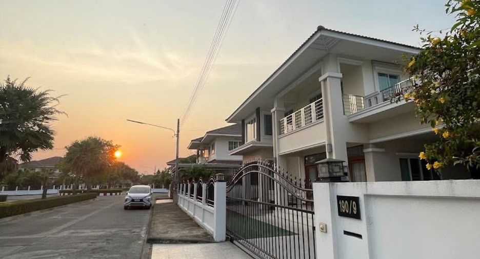 Casa en alquiler de 3 habitaciones en San Kamphaeng, Chiang Mai