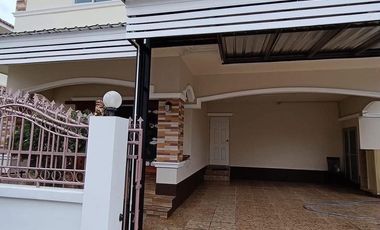 Casa en alquiler de 3 habitaciones en San Kamphaeng, Chiang Mai