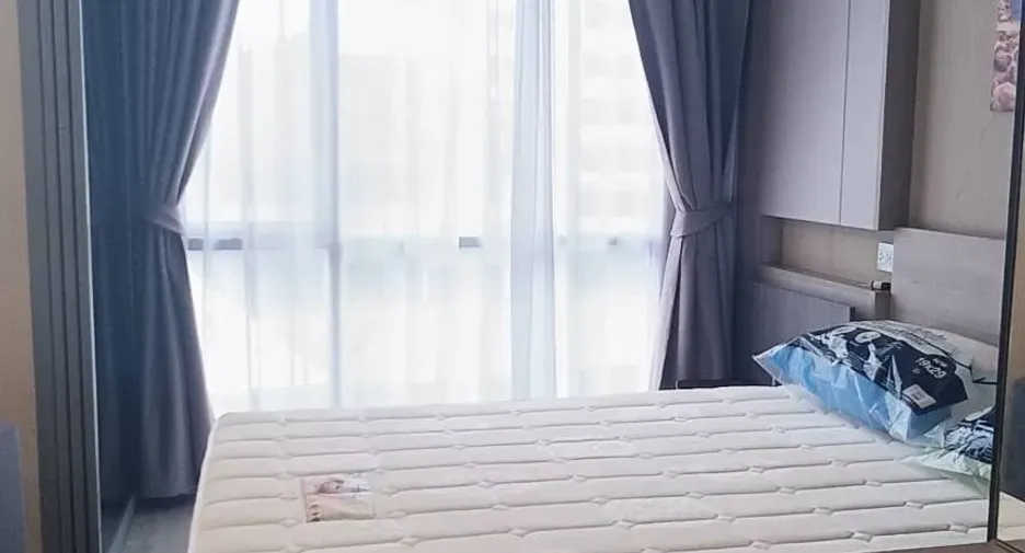For rent 1 bed condo in Phra Khanong, Bangkok