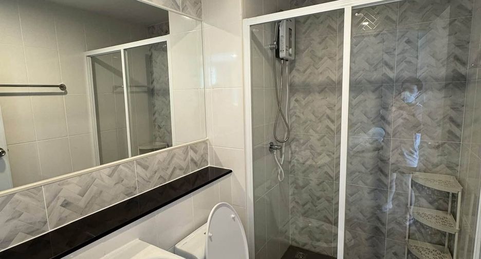 Condo en alquiler de 1 habitaciones en Bang Na, Bangkok