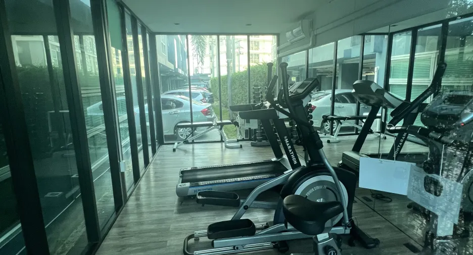 For rent 1 bed condo in Mueang Samut Prakan, Samut Prakan