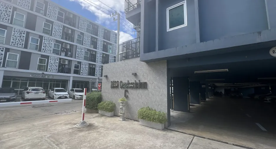 For rent 1 bed condo in Mueang Samut Prakan, Samut Prakan