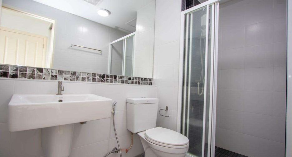 À louer 2 chambres condo à Mueang Chiang Mai, Chiang Mai