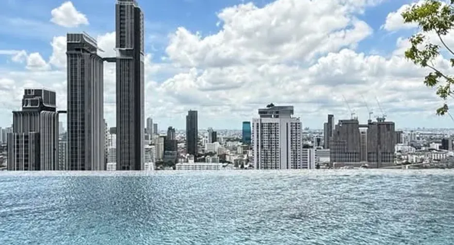 For rent 1 bed condo in Watthana, Bangkok