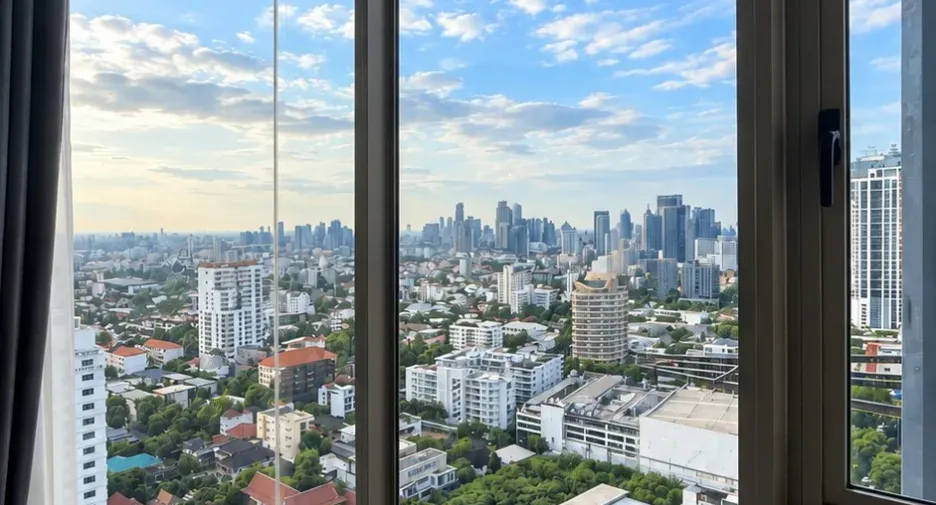 For rent 1 bed condo in Watthana, Bangkok