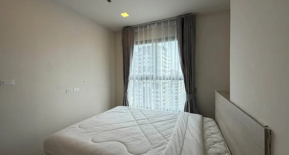 Condo en alquiler de 2 habitaciones en Watthana, Bangkok