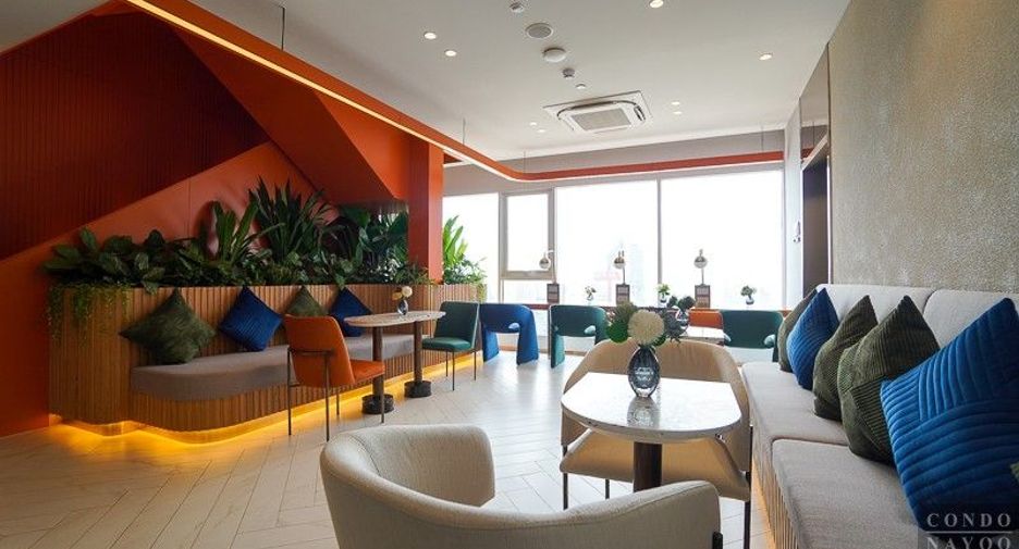 For rent 2 bedrooms condo in Bang Rak, Bangkok