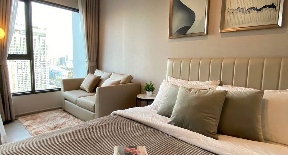 For rent studio condo in Huai Khwang, Bangkok