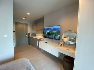 For rent studio condo in Huai Khwang, Bangkok