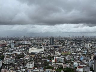 For rent studio condo in Khlong San, Bangkok