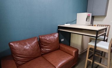 For sale 1 bed condo in Phra Khanong, Bangkok