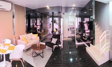 For sale 2 bedrooms condo in Phra Khanong, Bangkok