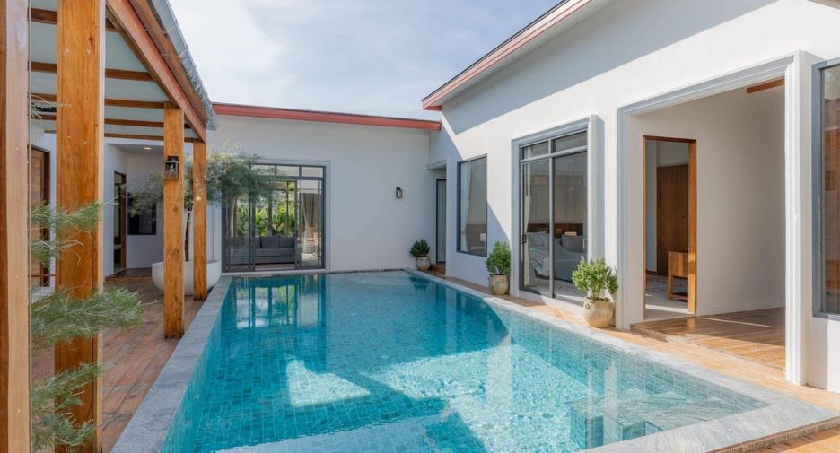 À louer 6 chambres villa à Thalang, Phuket