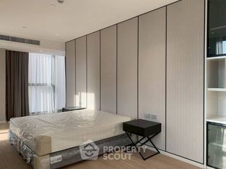 For rent 3 bedrooms apartment in Khlong Toei, Bangkok