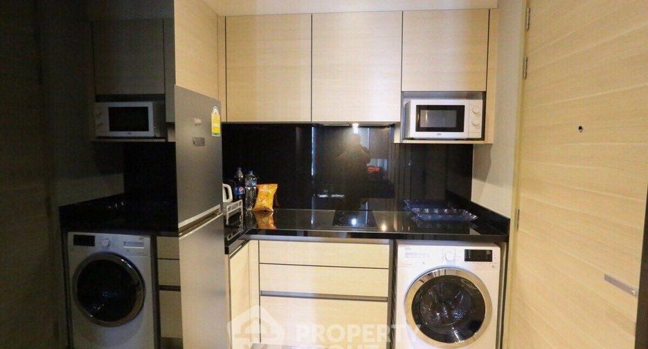 For rent 1 bed condo in Khlong Toei, Bangkok
