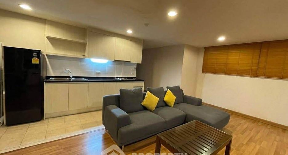 For rent 1 bed condo in Phaya Thai, Bangkok