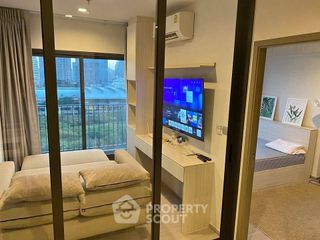 For rent 1 bed condo in Huai Khwang, Bangkok