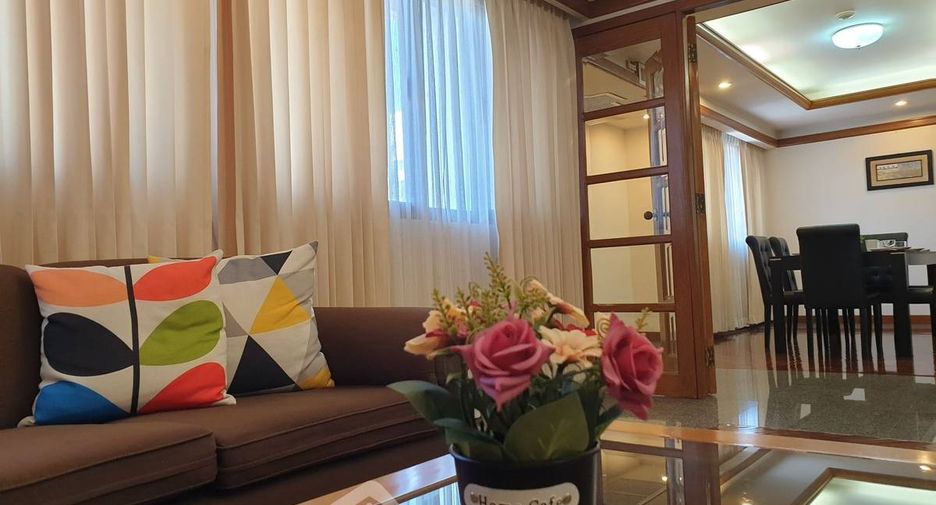 Condo en alquiler de 2 habitaciones en Watthana, Bangkok