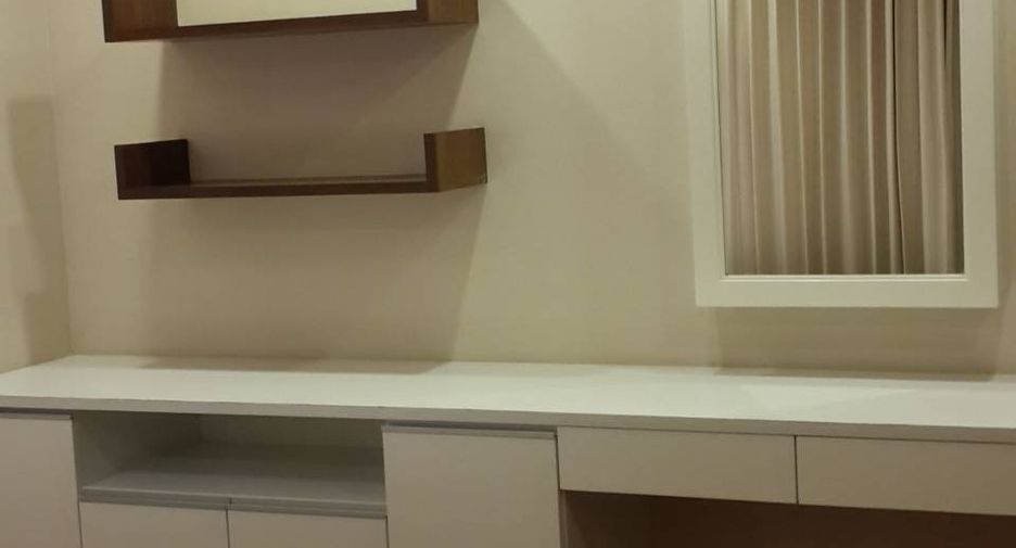 For rent 1 bed condo in Phaya Thai, Bangkok