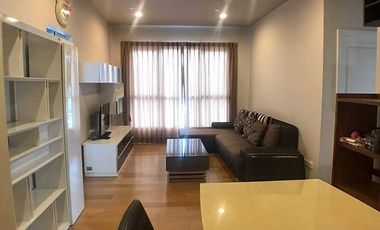 For rent 2 bedrooms condo in Khlong San, Bangkok