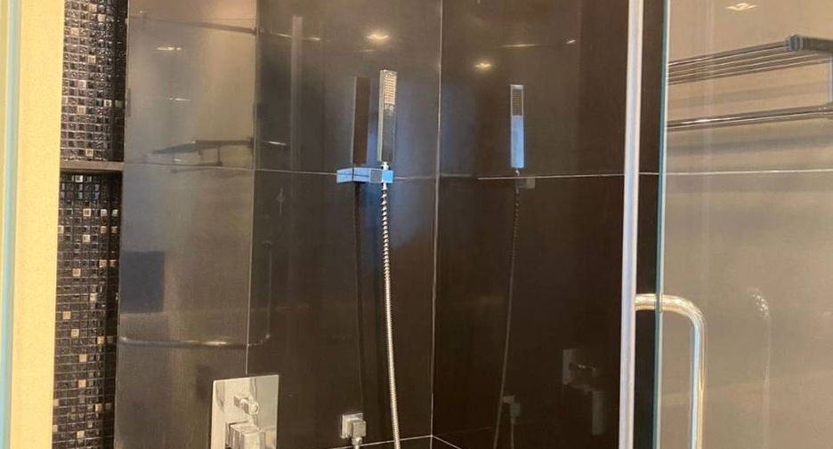 Condo en alquiler de 1 habitaciones en Sathon, Bangkok