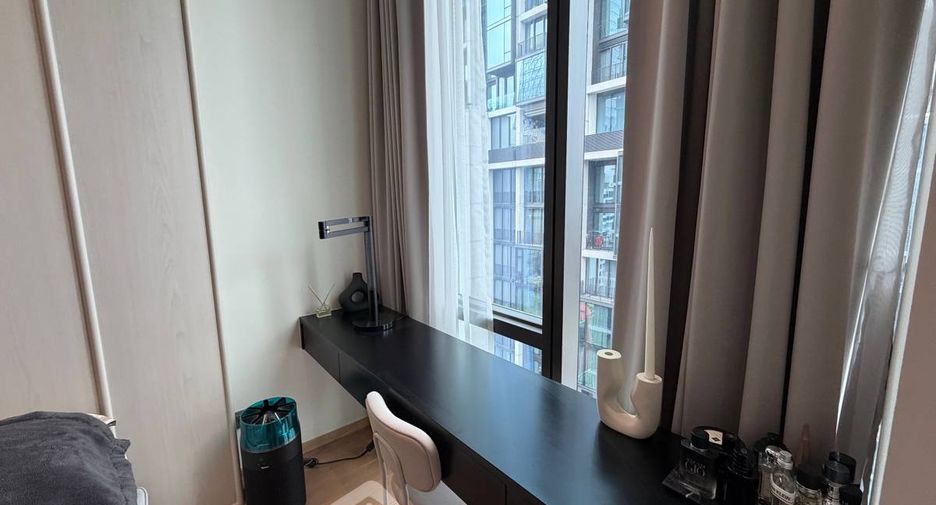 For rent 1 bed condo in Pathum Wan, Bangkok