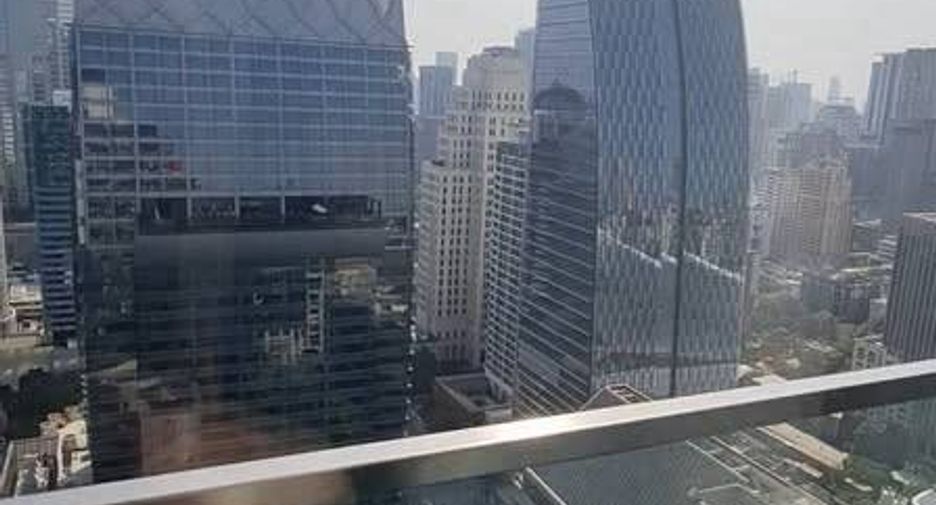 For rent 1 bed condo in Pathum Wan, Bangkok