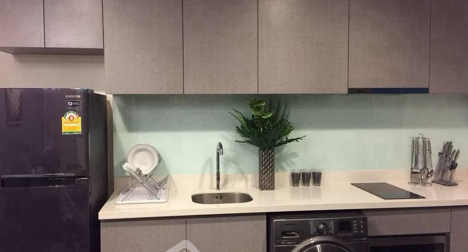 For rent 1 bed condo in Khlong Toei, Bangkok