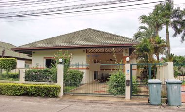 Casa en alquiler de 2 habitaciones en Bang Lamung, Chonburi