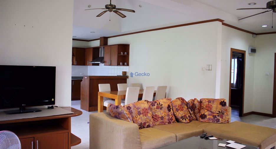 Casa en alquiler de 2 habitaciones en Bang Lamung, Chonburi