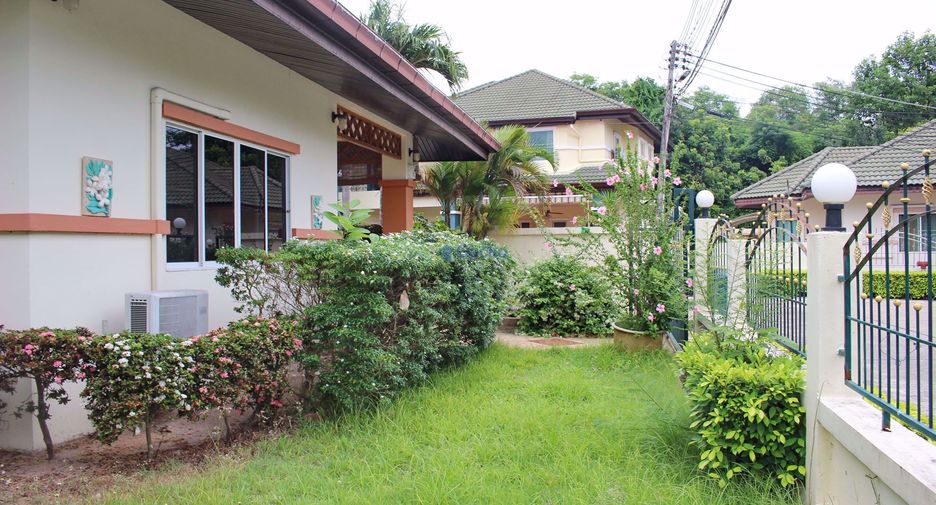 Casa en alquiler de 2 habitaciones en Bang Lamung, Chonburi