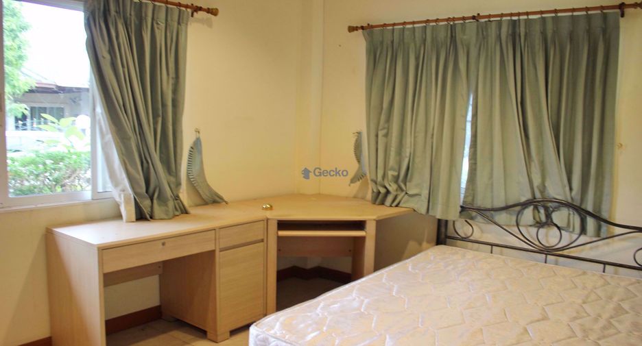 Casa en alquiler de 2 habitaciones en Bang Lamung, Chonburi