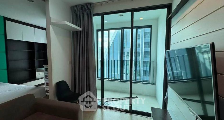 For rent 1 bed condo in Bang Rak, Bangkok