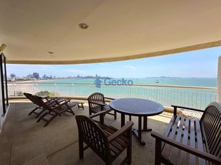 For rent 2 bedrooms condo in Bang Lamung, Chonburi