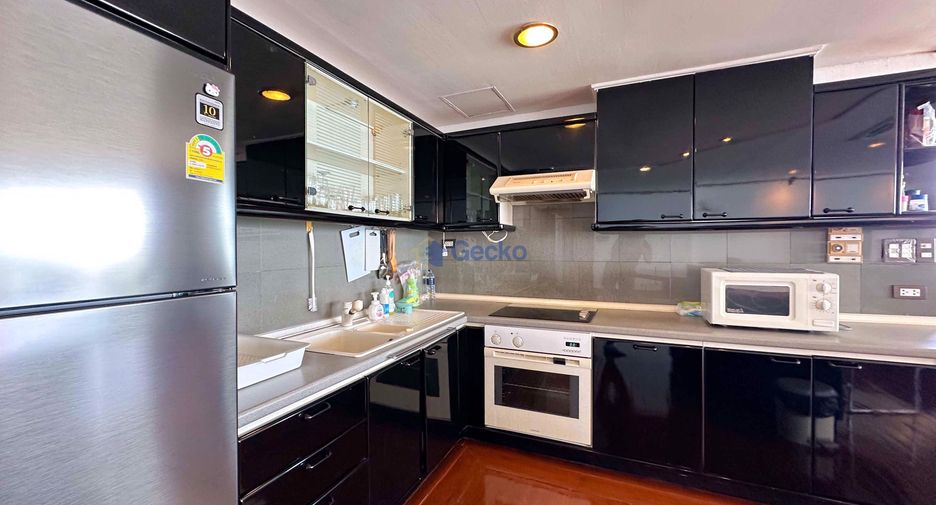 For rent 2 bedrooms condo in Bang Lamung, Chonburi
