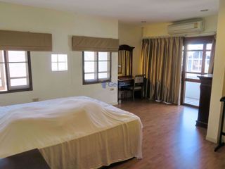 Casa en alquiler de 2 habitaciones en Bang Lamung, Chonburi