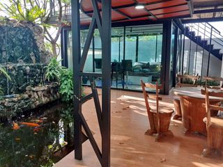 Casa en alquiler de 3 habitaciones en Bang Lamung, Chonburi