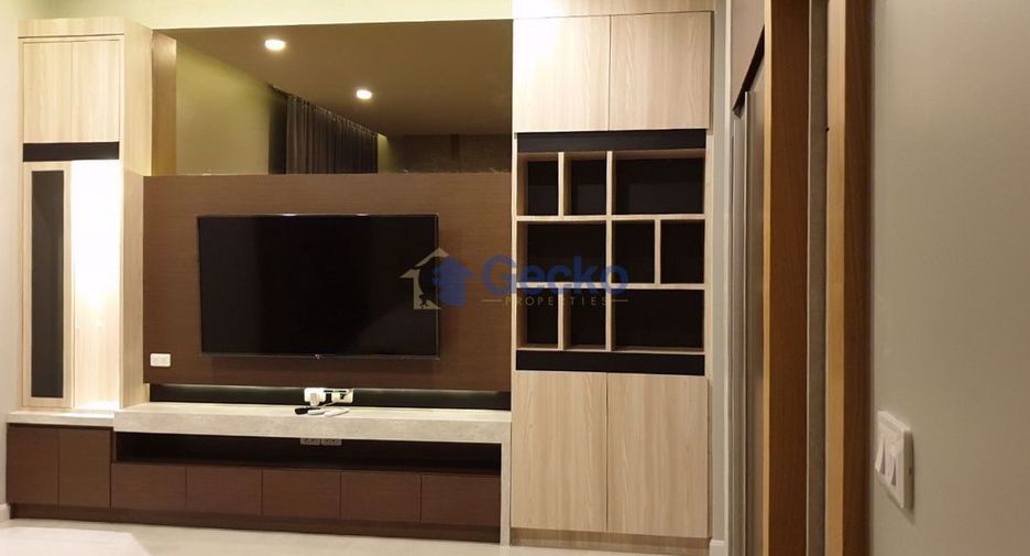 Casa en alquiler de 3 habitaciones en Bang Lamung, Chonburi