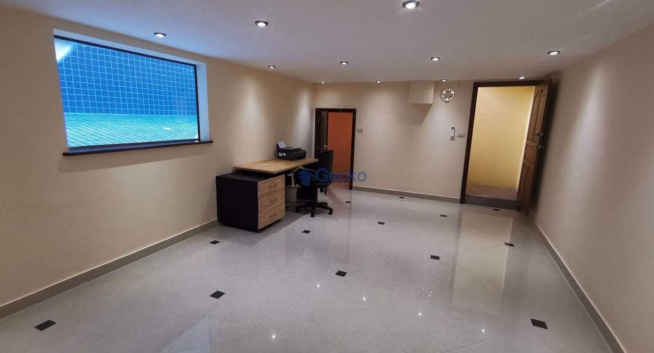 Haus zur Miete mit 3 Zimmer in Jomtien, Pattaya