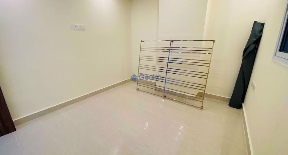 For rent 2 bedrooms condo in Bang Lamung, Chonburi