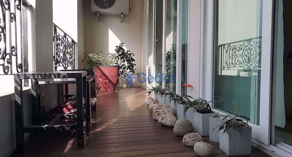 For rent 1 bed condo in Bang Lamung, Chonburi