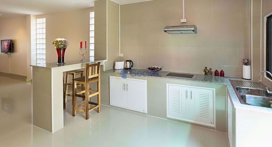 Casa en alquiler y en venta de 4 habitaciones en Bang Lamung, Chonburi