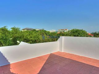 Casa en alquiler y en venta de 4 habitaciones en Bang Lamung, Chonburi