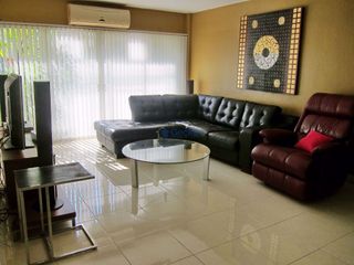 Casa en alquiler de 3 habitaciones en Bang Lamung, Chonburi